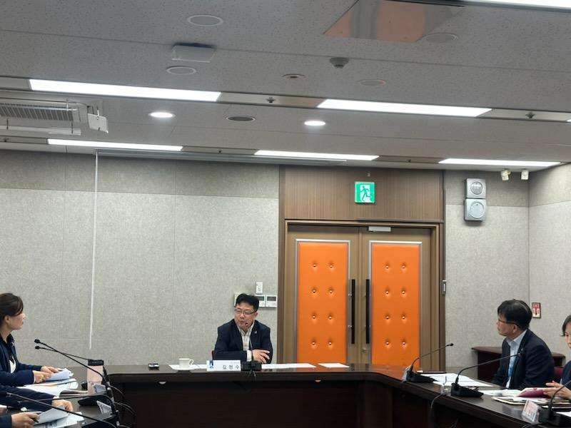 수원시, 수원서부경찰서와 수원역 디스코팡팡 인근 아동․청소년 보호 대응 방안 논의