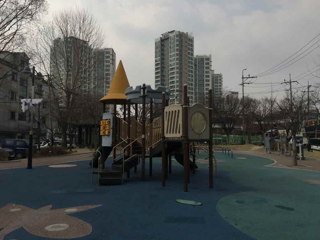 반달 어린이공원