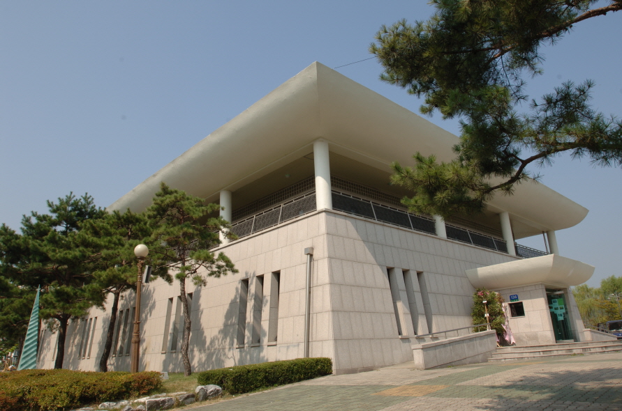 수원미술전시관