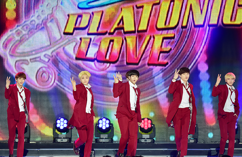 K-POP 슈퍼콘서트 이미지