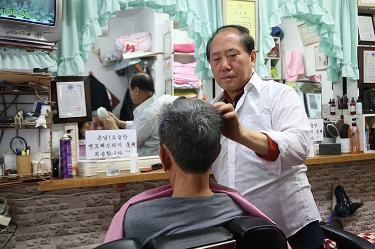 입소문 중에 나쁜 얘기 보다 좋은 얘기가 많아지면 사람들은 그 곳을 좋은 기억으로 생각하게 되고 그런 생각들이 말이 되어 오르내린다. 그런 이야기들을 우리는 명성이라고 부른다.