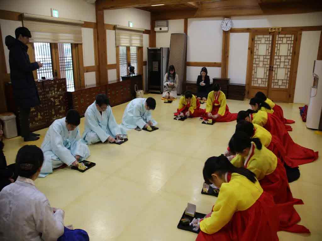 교류사진