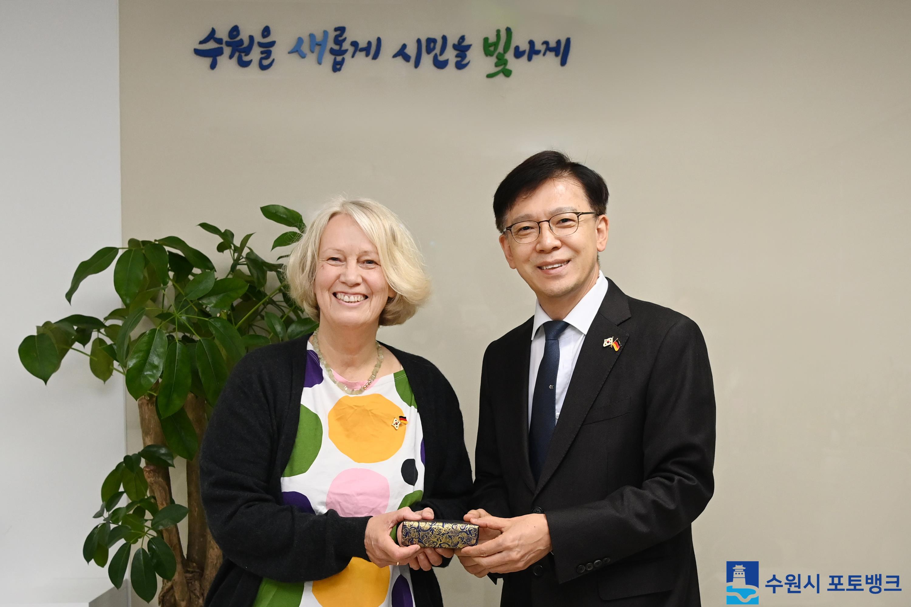 제2부시장 예방