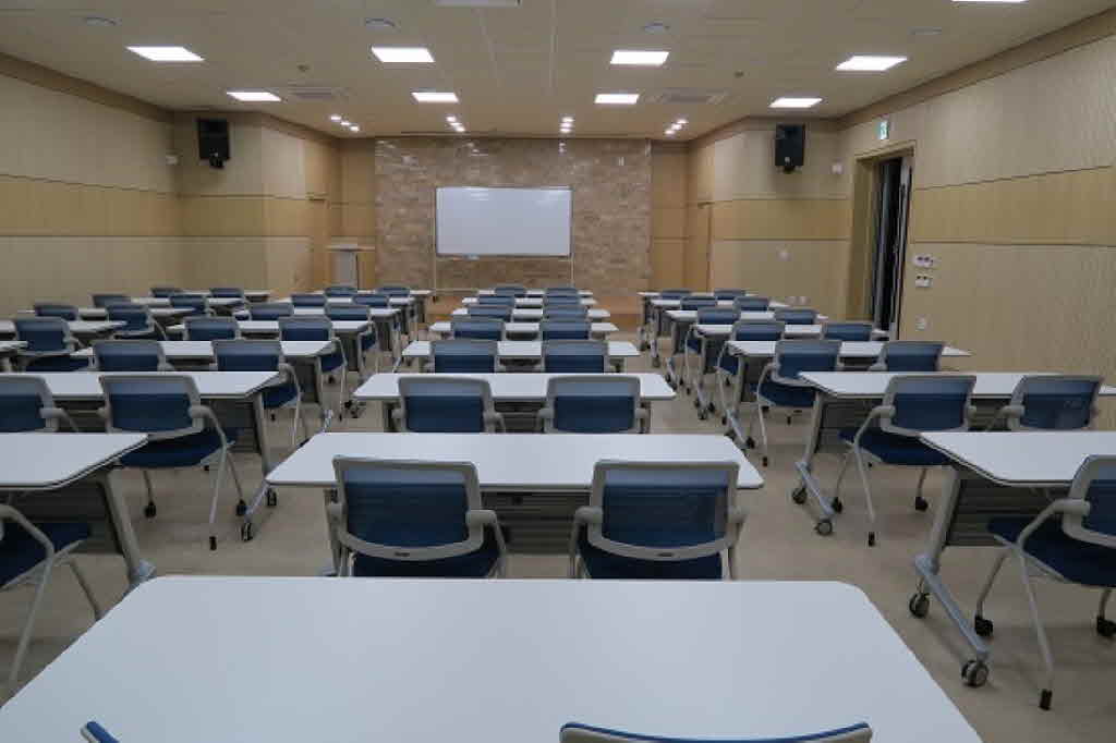 화서다산도서관 강당