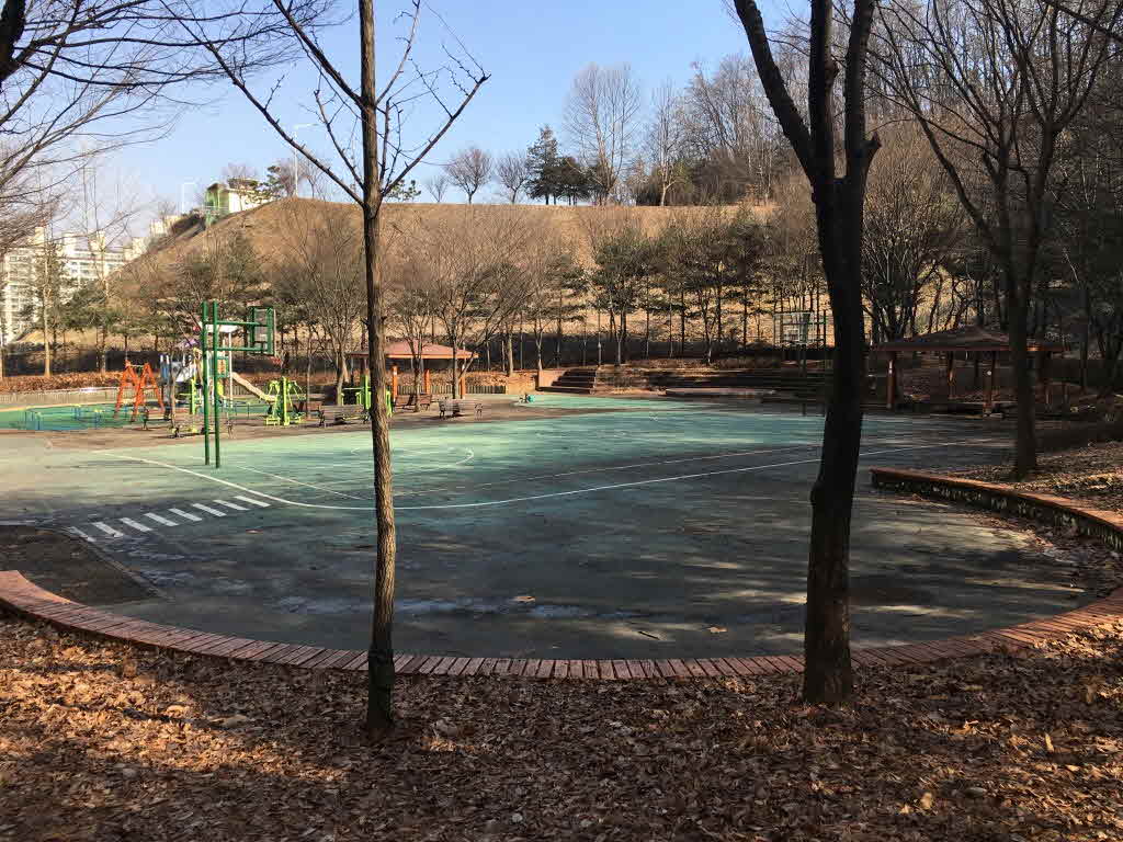 달님 어린이공원