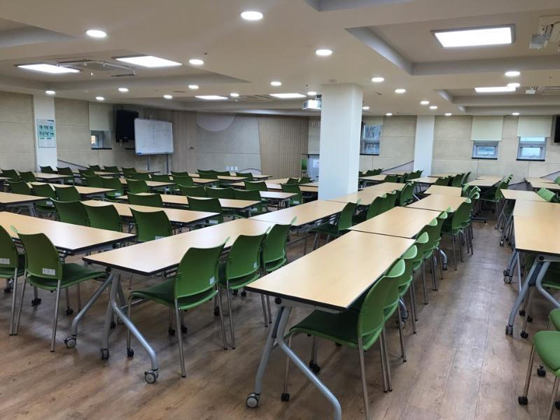 수원시육아종합지원센터 대회의실