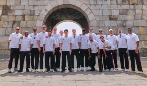 맨체스터유나이티드 레전드 선수들, 수원 방문해 국궁·수원화성 등 수원시 관광 자원 체험