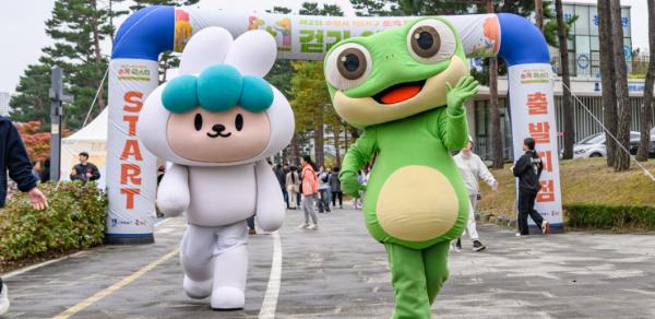 '수원형' 정책 혁신으로 도시와 시민을 연결하다