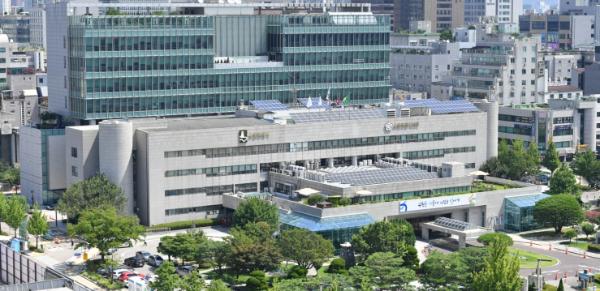 모바일 전자고지 도입한 수원시, 2025 지방세 납기 내 징수율 전년보다 4.8%P 상승