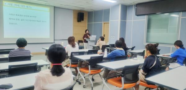 수원시 선정 올해의 책, 독서에서 서평까지