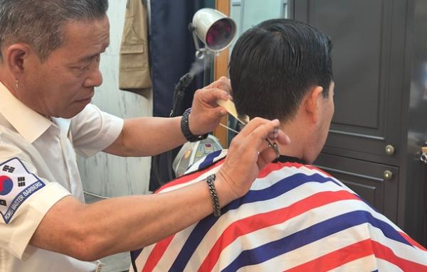 한 사람의 멋을 살리는 기술로 '수원 명장'이 되다