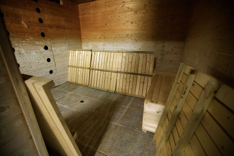 남탕 내부에는 습식 사우나와 건식 사우나를 함께 운영 중이니 취향에 맞춰서 이용하시면 될 거 같아요.